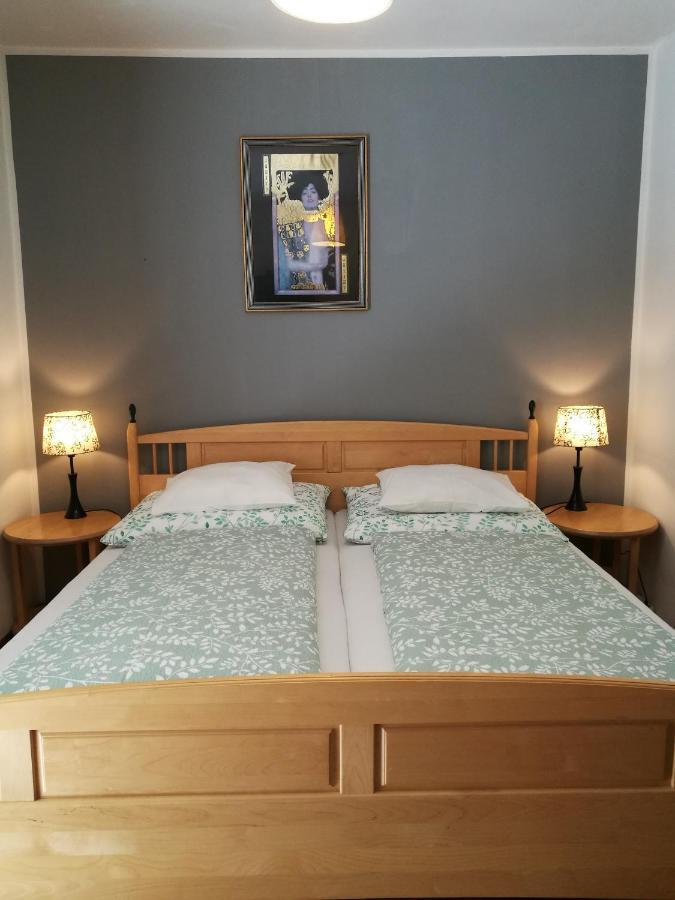 Gaestezimmer & Apartment Mayrhofer وایدهوفن آن در یبس المظهر الخارجي الصورة